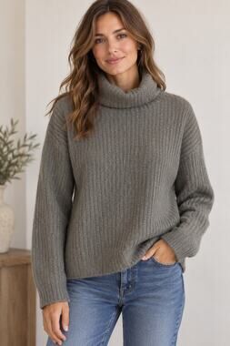J Crew grey wool cashmere turtle neck sweater Medium cozy classic preppy